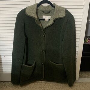 Vintage olive green JONES NEW YORK coat